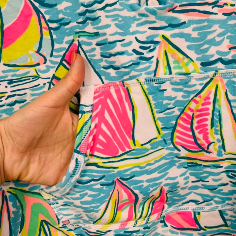🦄Lilly Pulitzer You Gotta Regatta Popover size S - Picture 2 of 5